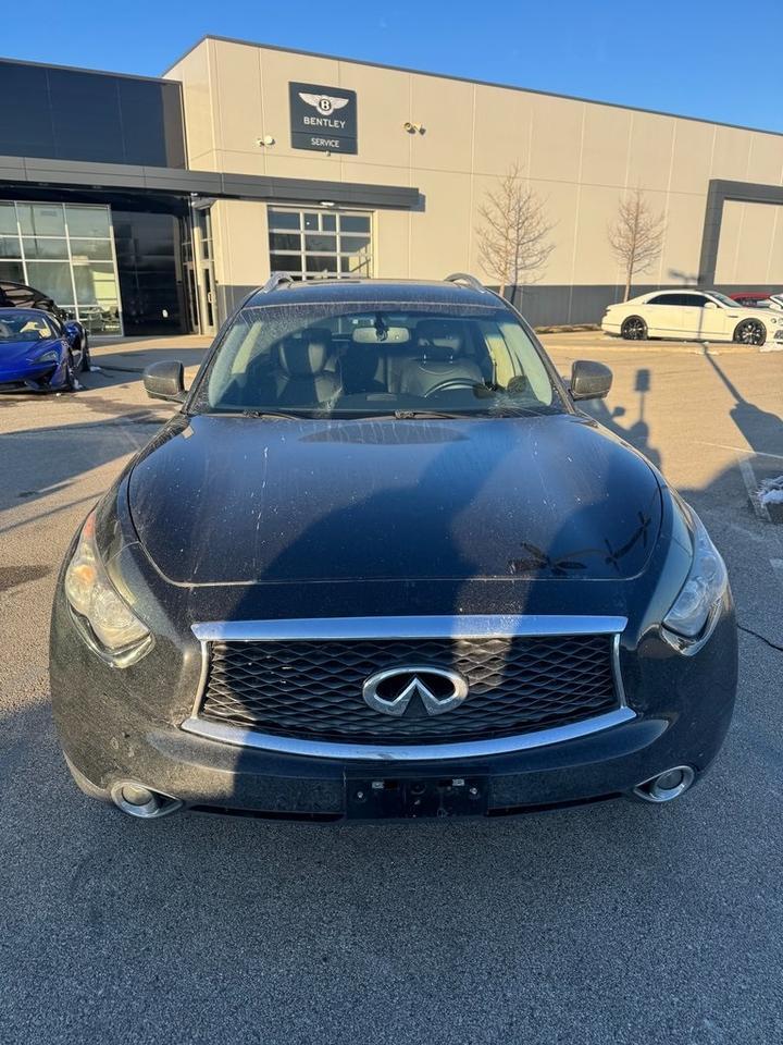 2017 INFINITI QX70 Base