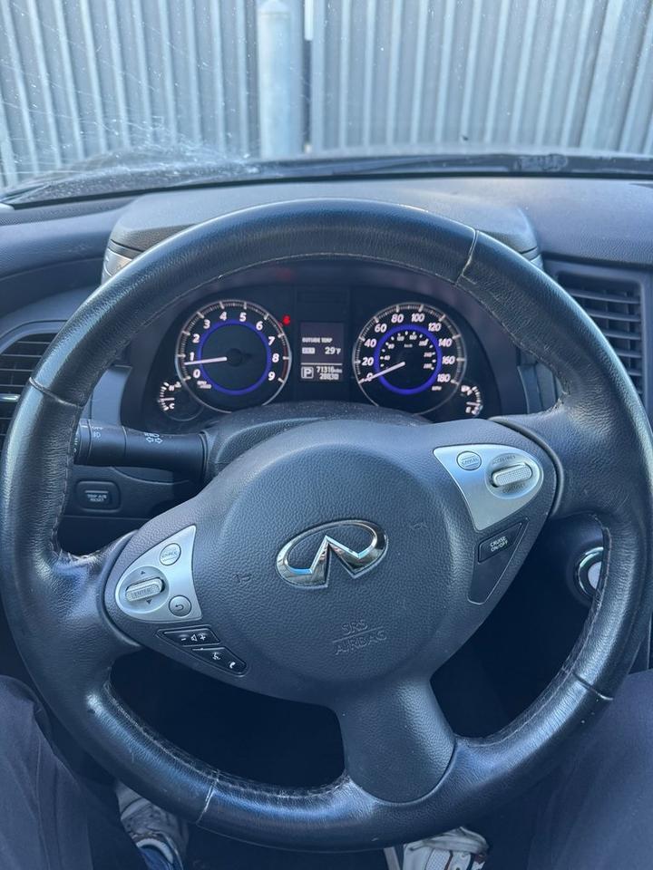 2017 INFINITI QX70 Base Indianapolis IN