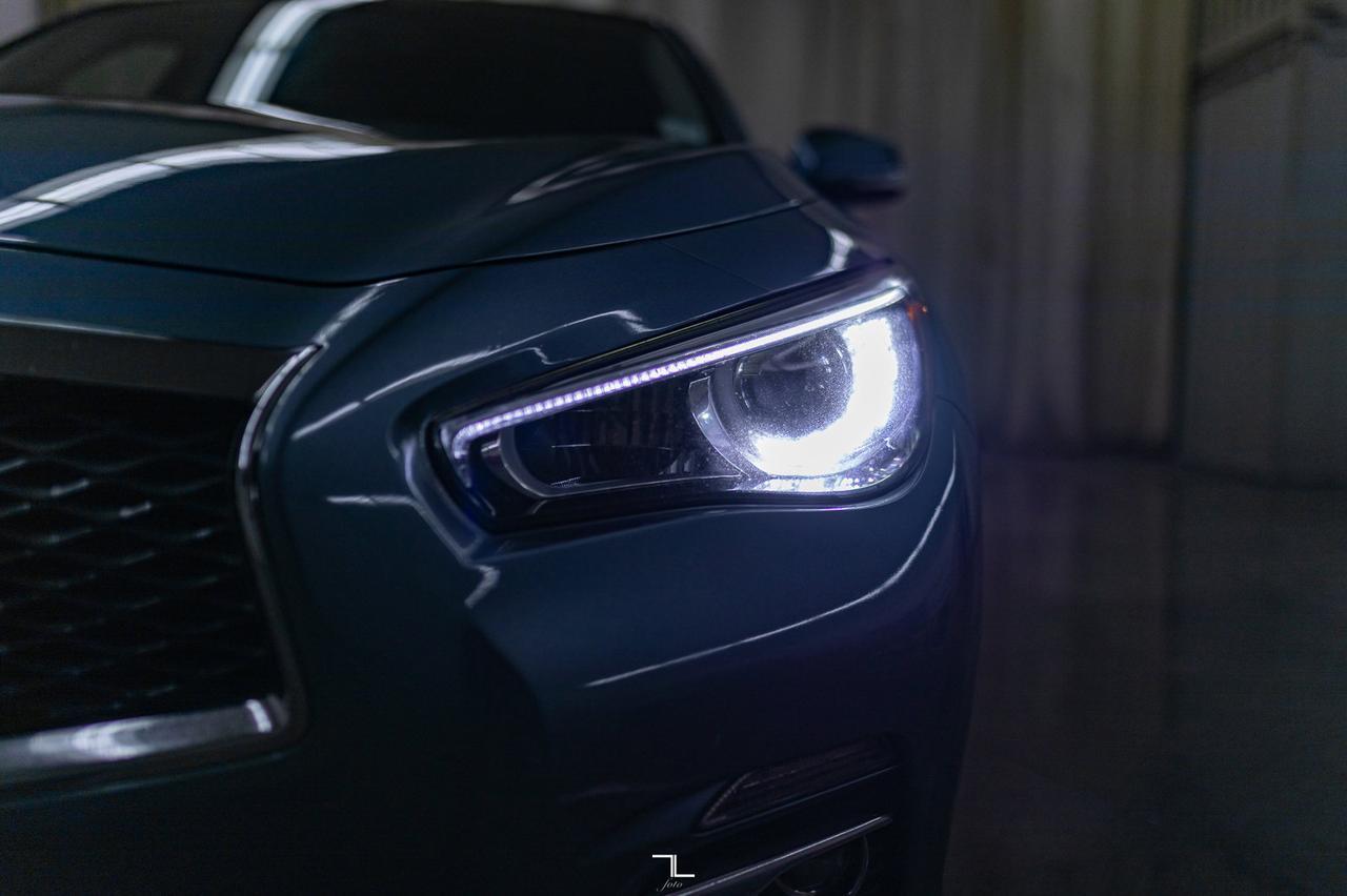 2017 Infiniti Q50 AWD 3.0T Premium Edition Leather Roof Nav Red Deer AB