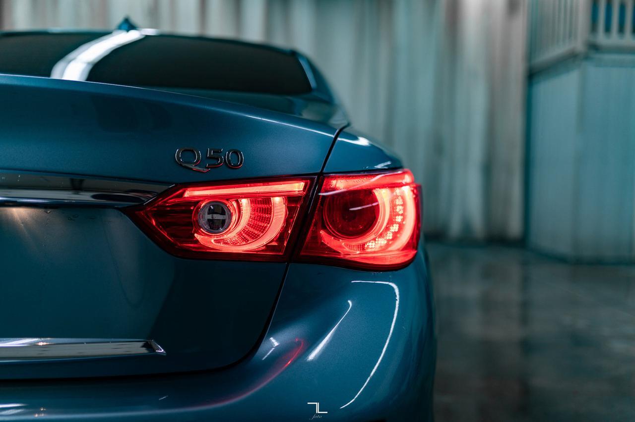 2017 Infiniti Q50 AWD 3.0T Premium Edition Leather Roof Nav Red Deer AB