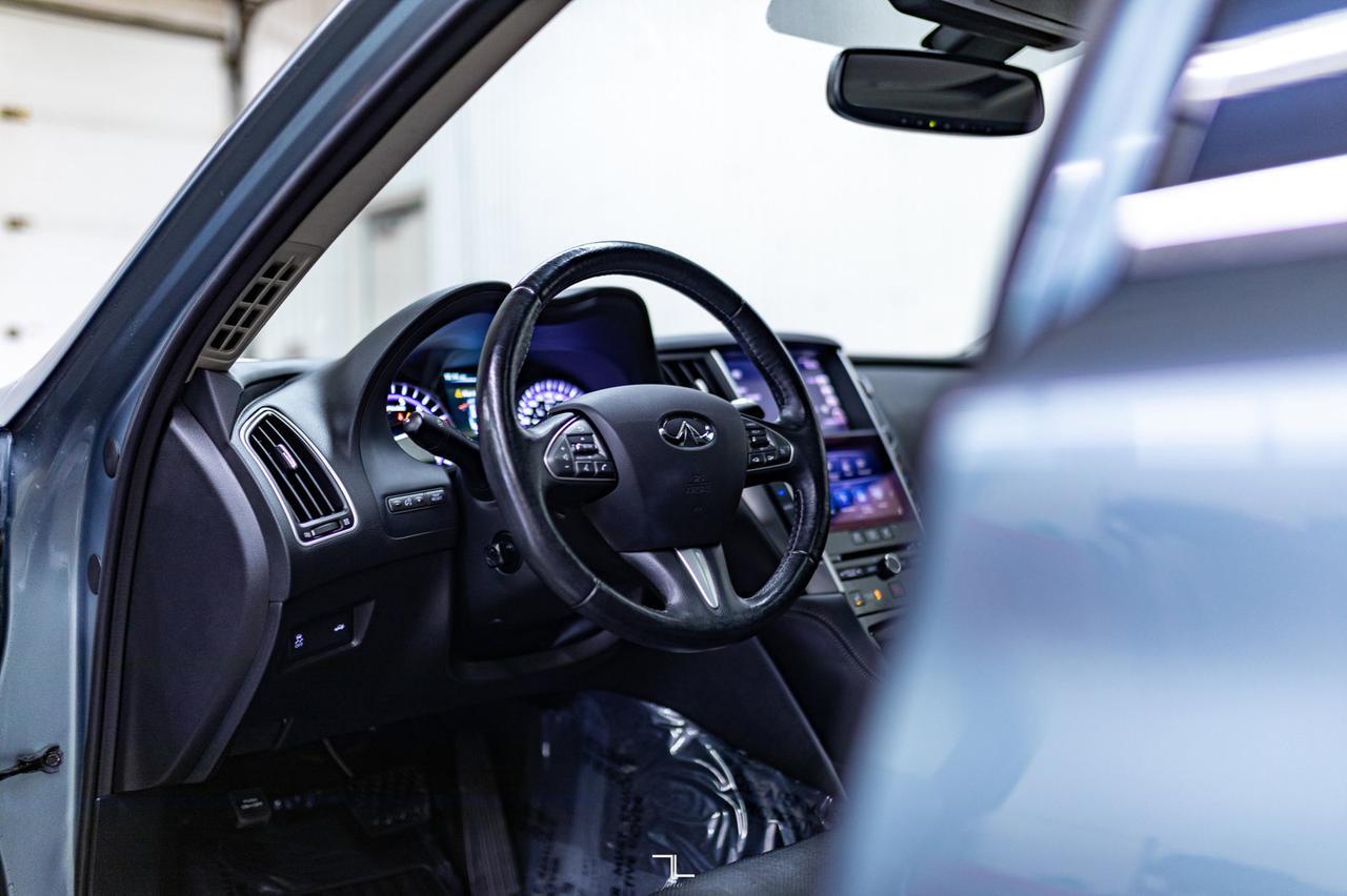 2017 Infiniti Q50 AWD 3.0T Premium Edition Leather Roof Nav Red Deer AB