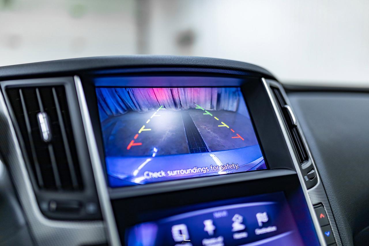 2017 Infiniti Q50 AWD 3.0T Premium Edition Leather Roof Nav Red Deer AB