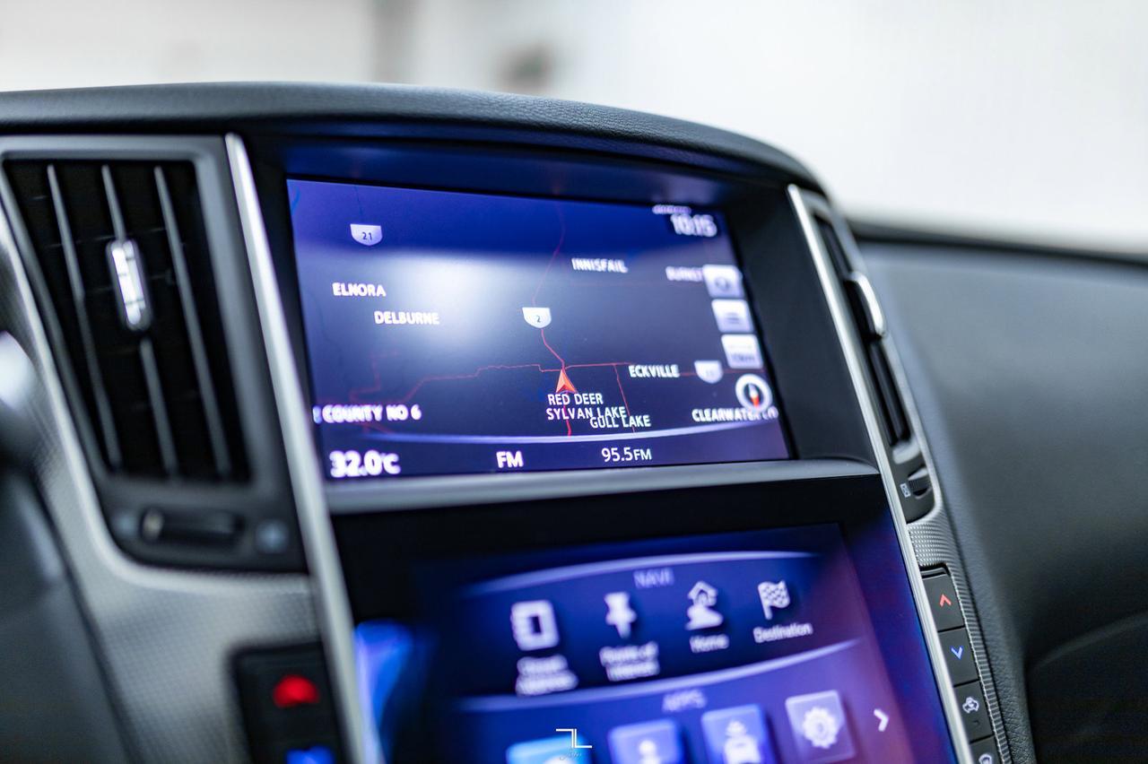 2017 Infiniti Q50 AWD 3.0T Premium Edition Leather Roof Nav Red Deer AB