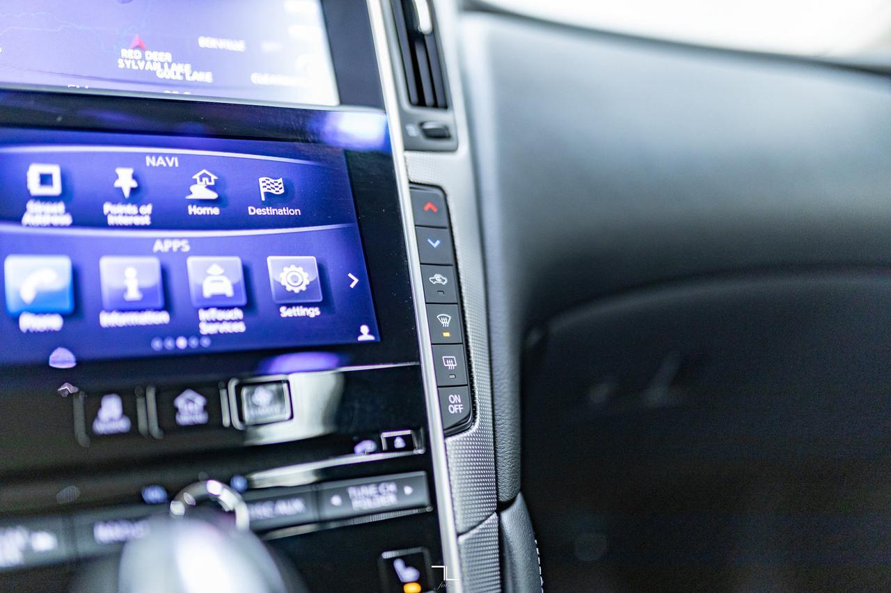 2017 Infiniti Q50 AWD 3.0T Premium Edition Leather Roof Nav Red Deer AB