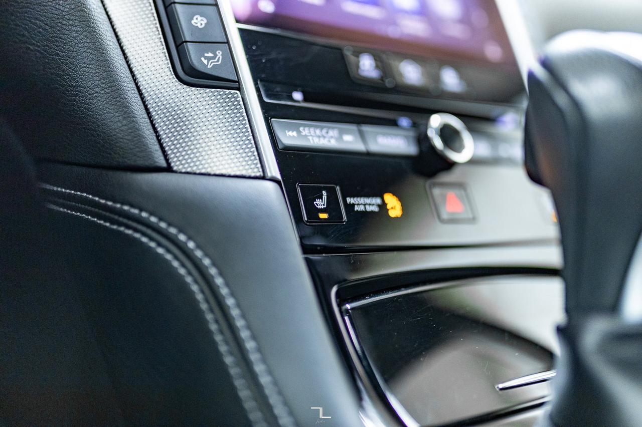 2017 Infiniti Q50 AWD 3.0T Premium Edition Leather Roof Nav Red Deer AB