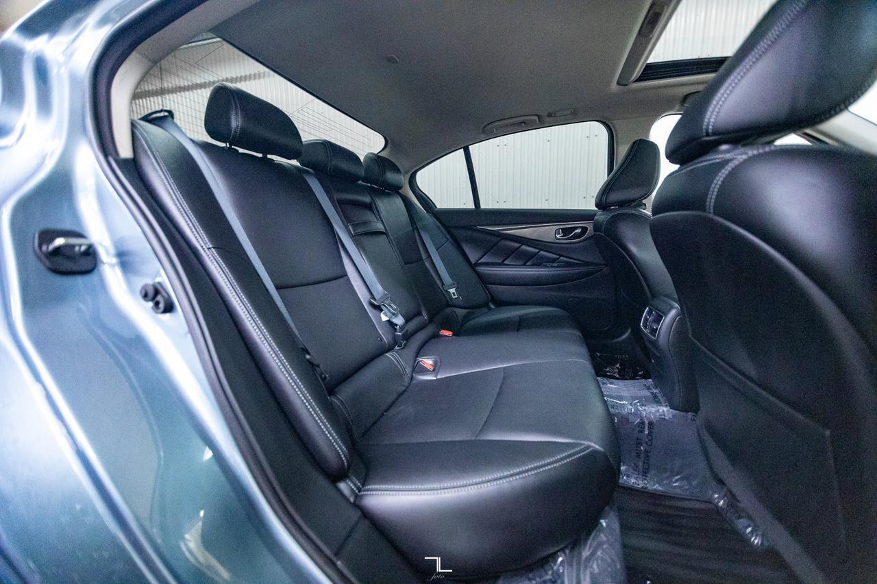 2017 Infiniti Q50 AWD 3.0T Premium Edition Leather Roof Nav Red Deer AB