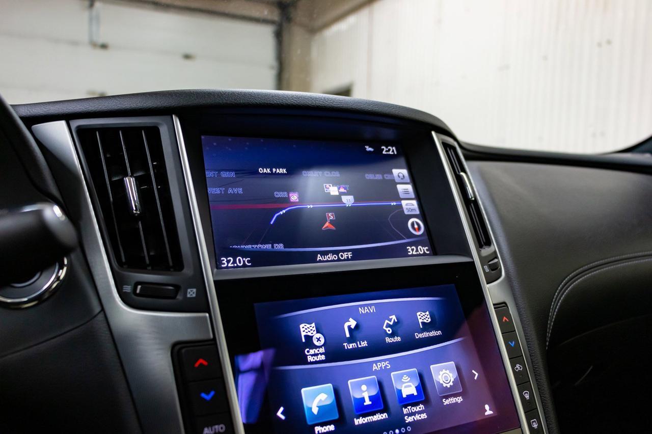 2017 Infiniti Q60 AWD 2.0T Leather Roof Nav BCam Red Deer AB