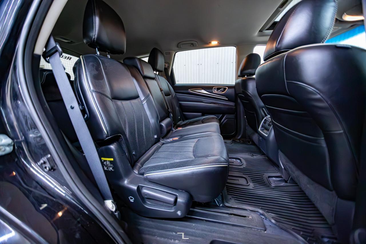 2017 Infiniti QX60 AWD Premium Leather Roof BCam Red Deer AB