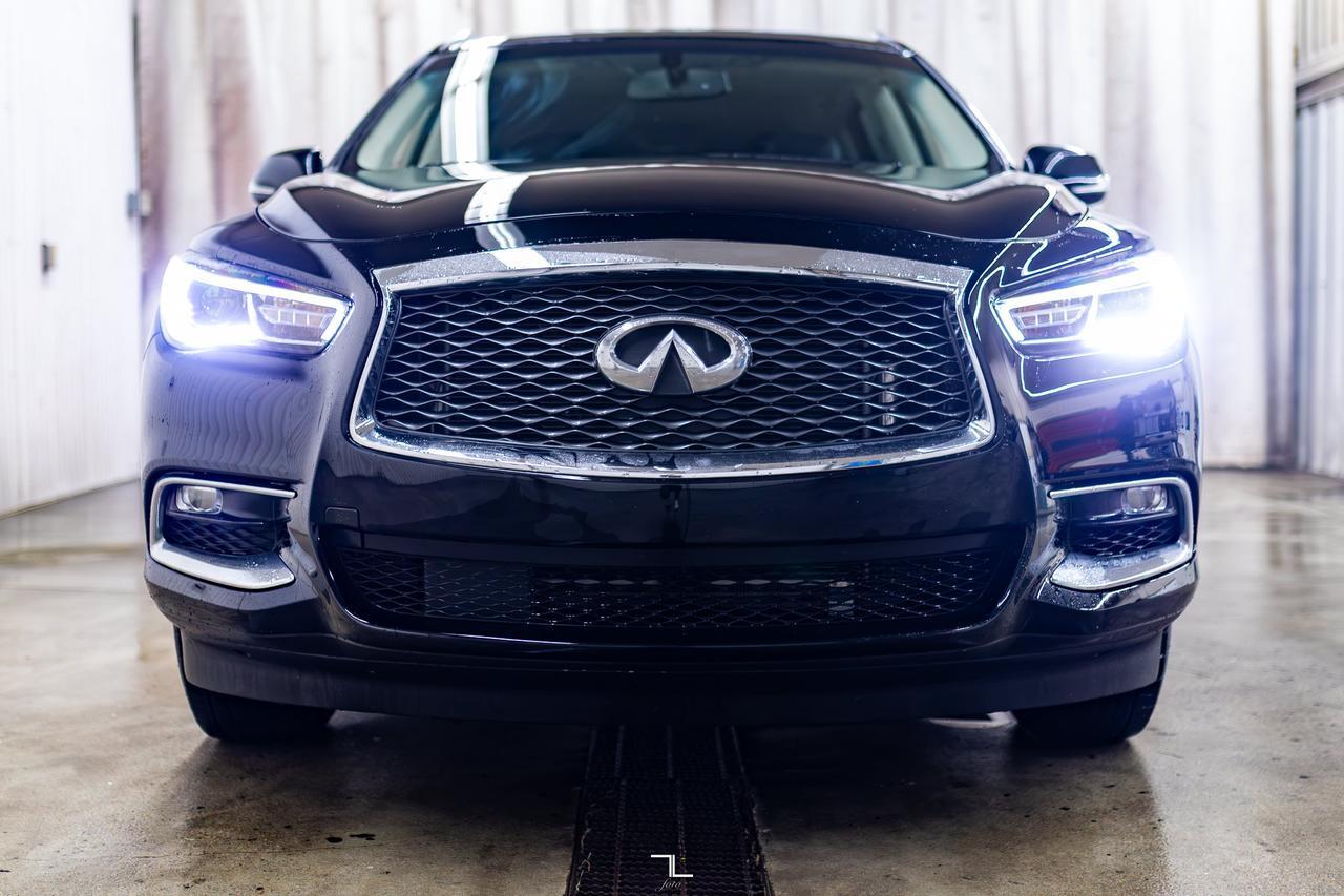 2017 Infiniti QX60 AWD Premium Leather Roof BCam Red Deer AB
