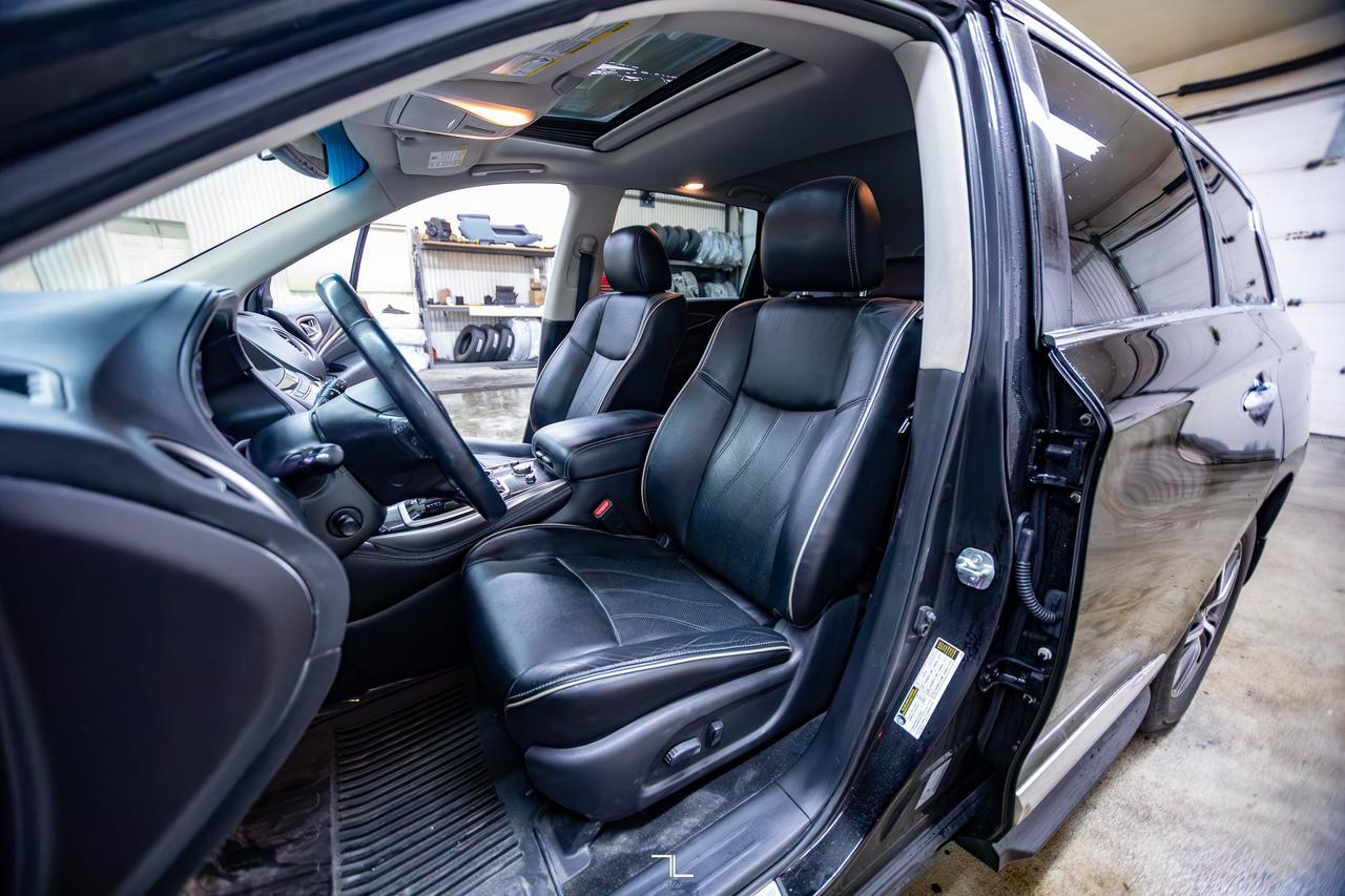 2017 Infiniti QX60 AWD Premium Leather Roof BCam Red Deer AB