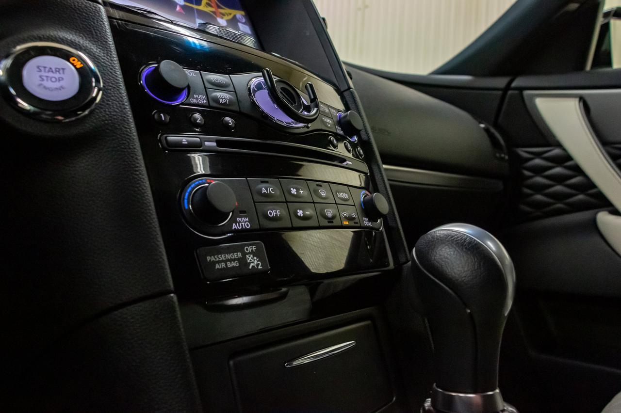 2017 Infiniti QX70 AWD Limited Leather Roof Nav BCam Red Deer AB