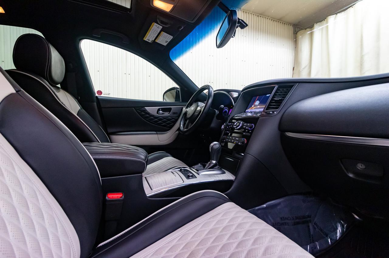 2017 Infiniti QX70 AWD Limited Leather Roof Nav BCam Red Deer AB