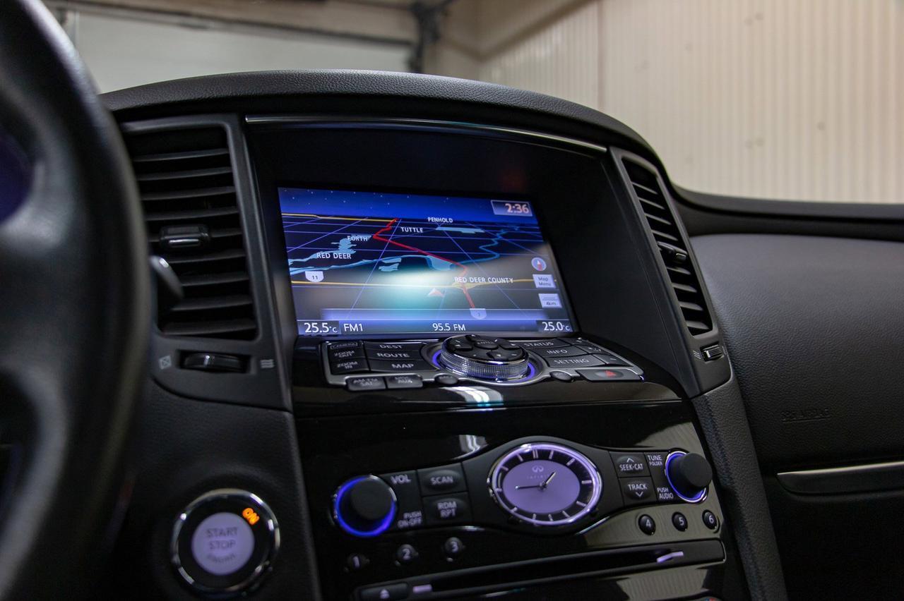 2017 Infiniti QX70 AWD S Leather Roof Nav Red Deer AB