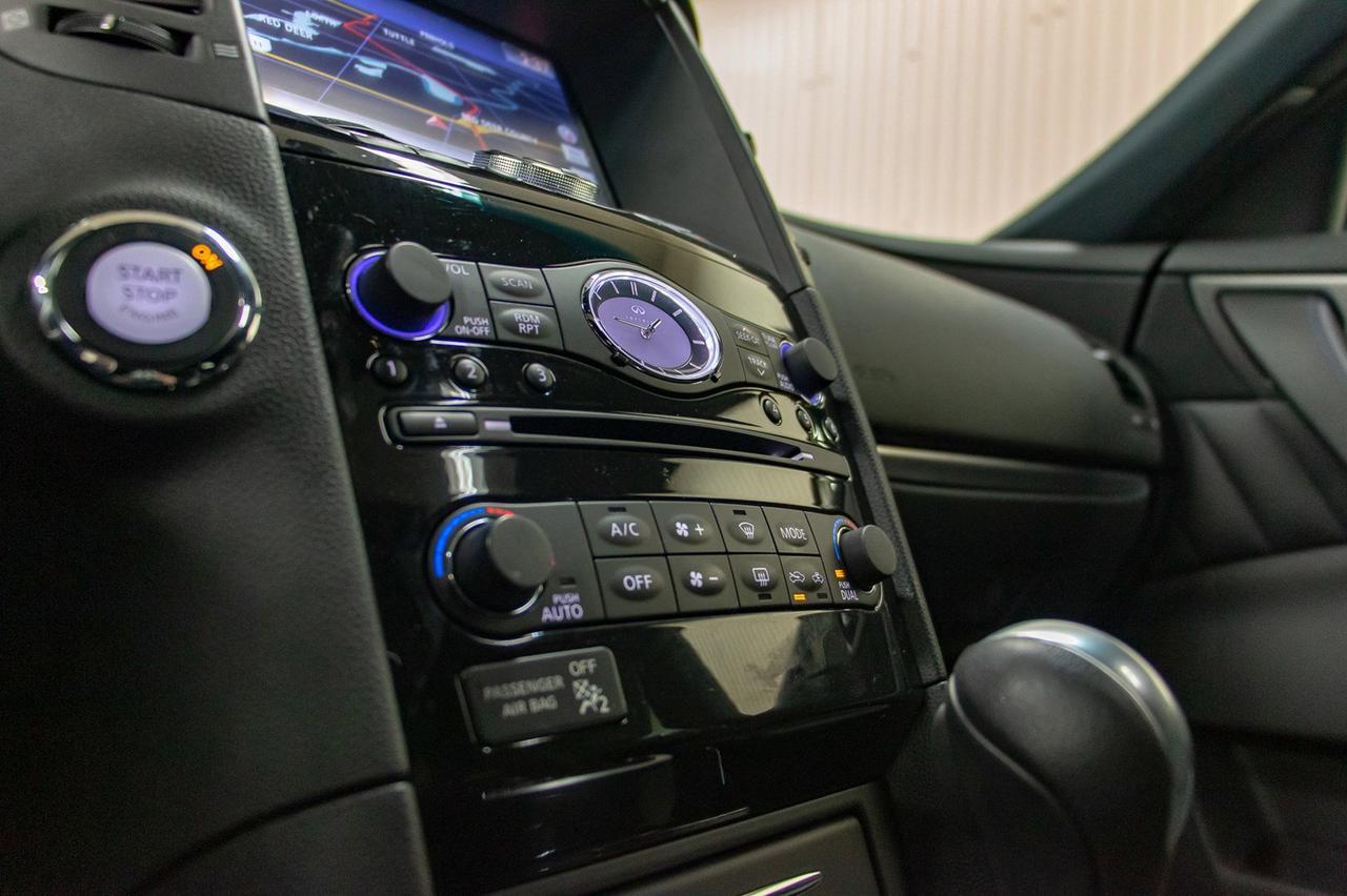 2017 Infiniti QX70 AWD S Leather Roof Nav Red Deer AB