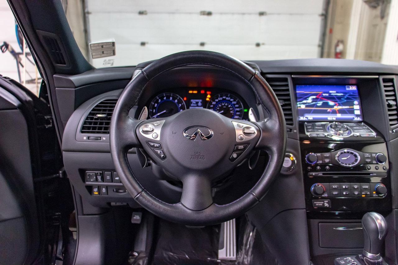 2017 Infiniti QX70 AWD S Leather Roof Nav Red Deer AB