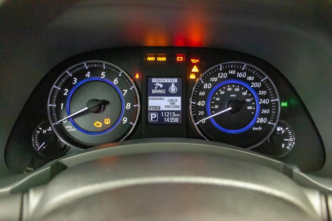 2017 Infiniti QX70 AWD S Leather Roof Nav Red Deer AB