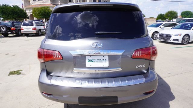 2017 Infiniti QX80 4WD Laredo TX