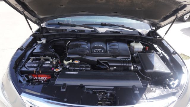 2017 Infiniti QX80 4WD Laredo TX