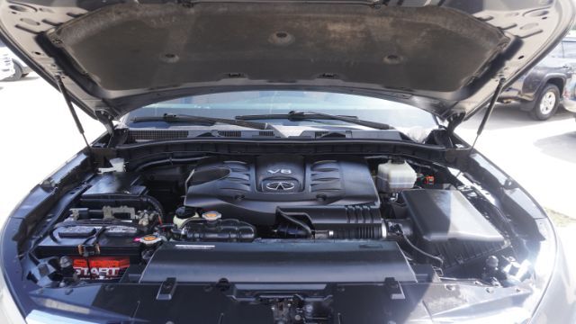 2017 Infiniti QX80 4WD Laredo TX