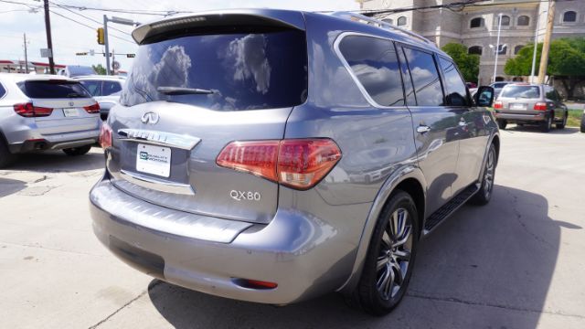 2017 Infiniti QX80 4WD Laredo TX