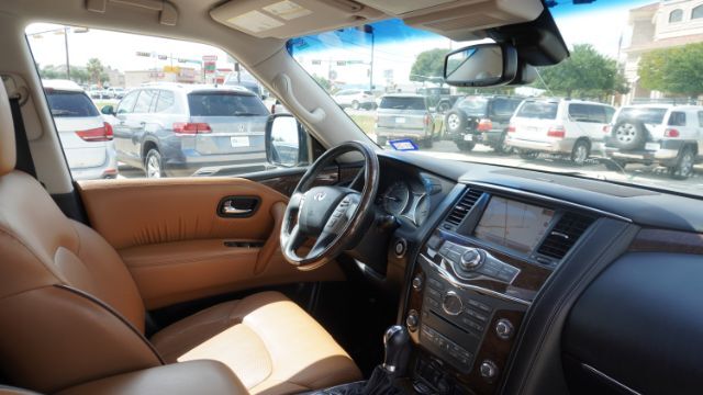 2017 Infiniti QX80 4WD Laredo TX