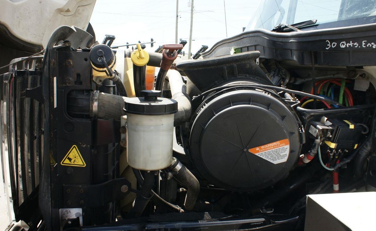 2017 International 7400 SBA 24,000 lb. Swaploader Hook-Lift Truck Tampa FL