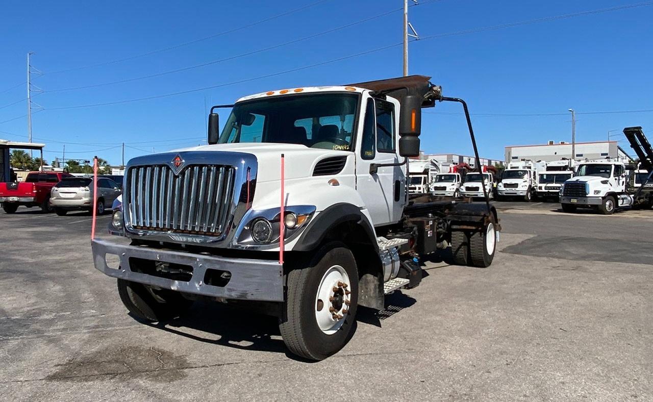 2017 International 7400 SFA 24,000 lbs. Swaploader Hooklift Tampa FL