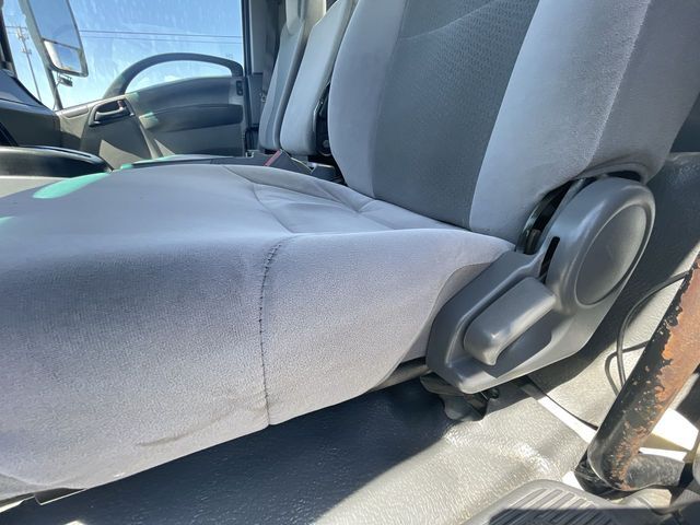 2017 Isuzu NPR Columbia SC