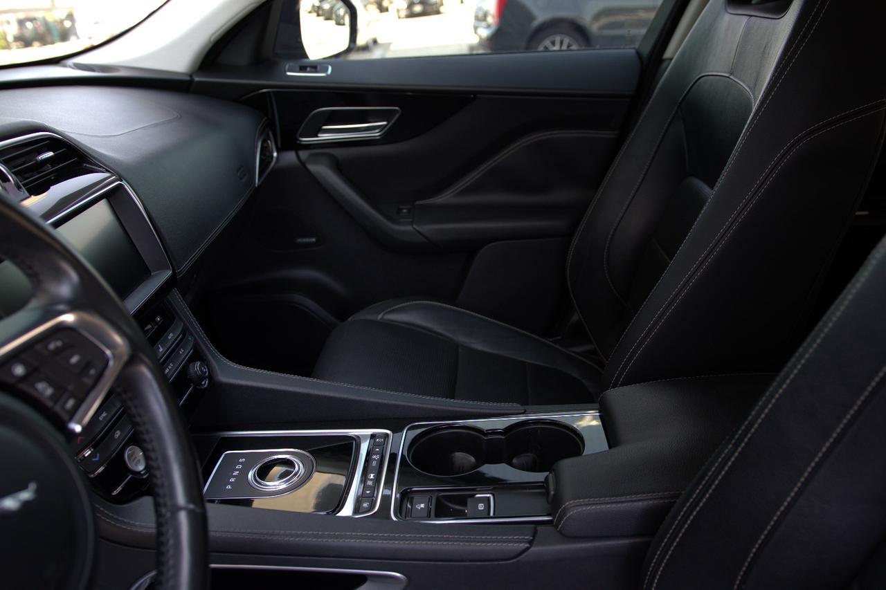2017 JAGUAR F-PACE R - SPORT Houston TX