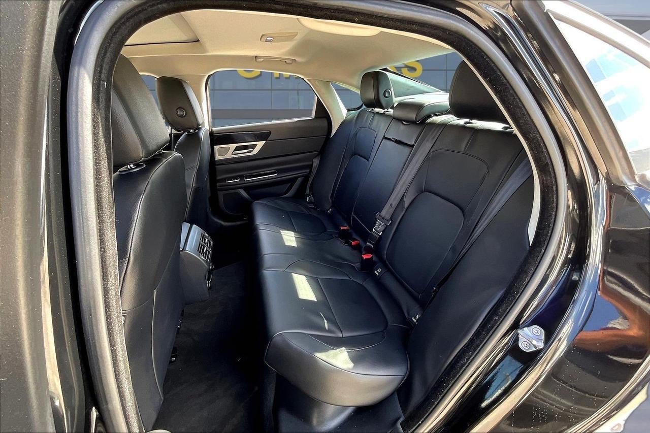 2017 JAGUAR XF PREMIUM Houston TX