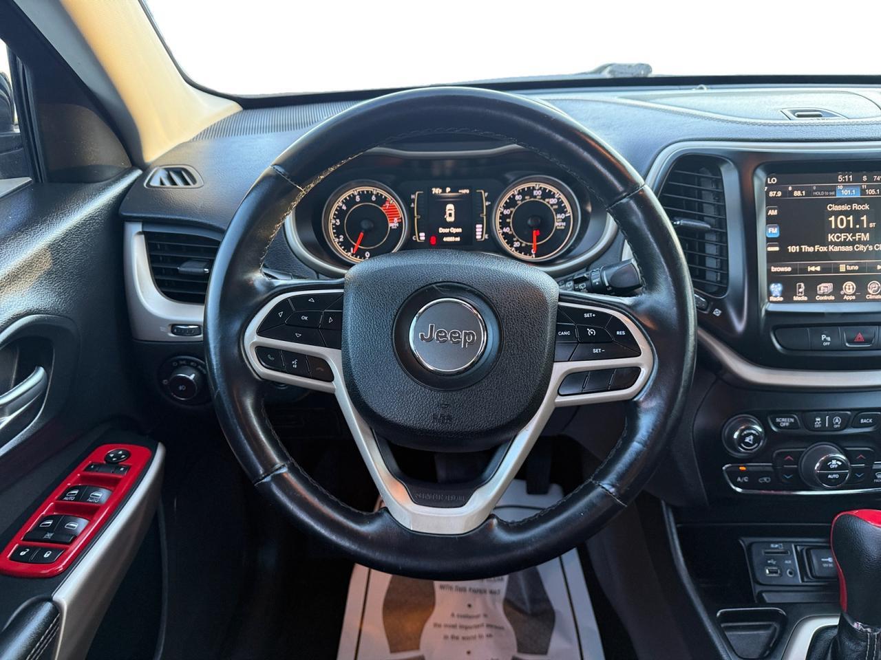 2017 JEEP CHEROKEE LATITUDE; N Kansas City MO