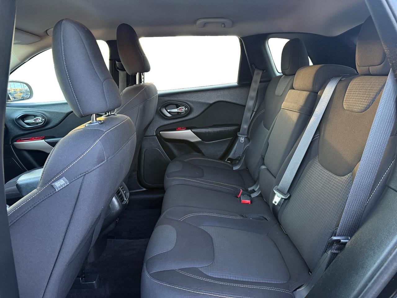 2017 JEEP CHEROKEE LATITUDE; N Latitude Kansas City MO