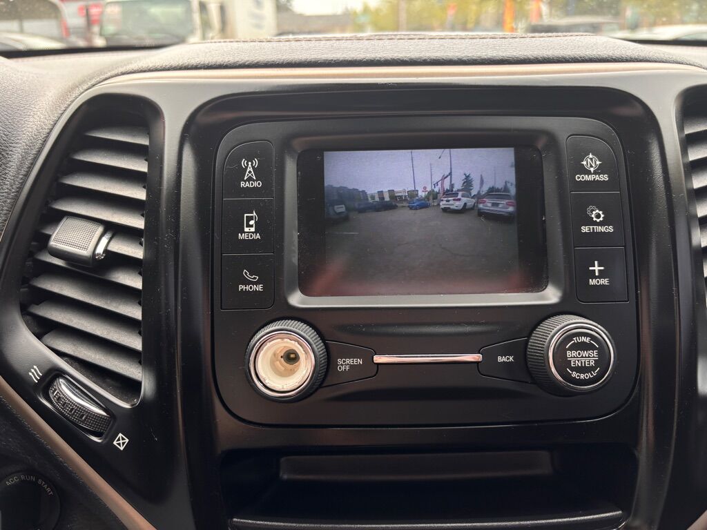 2017 JEEP CHEROKEE SPORT Des Moines WA