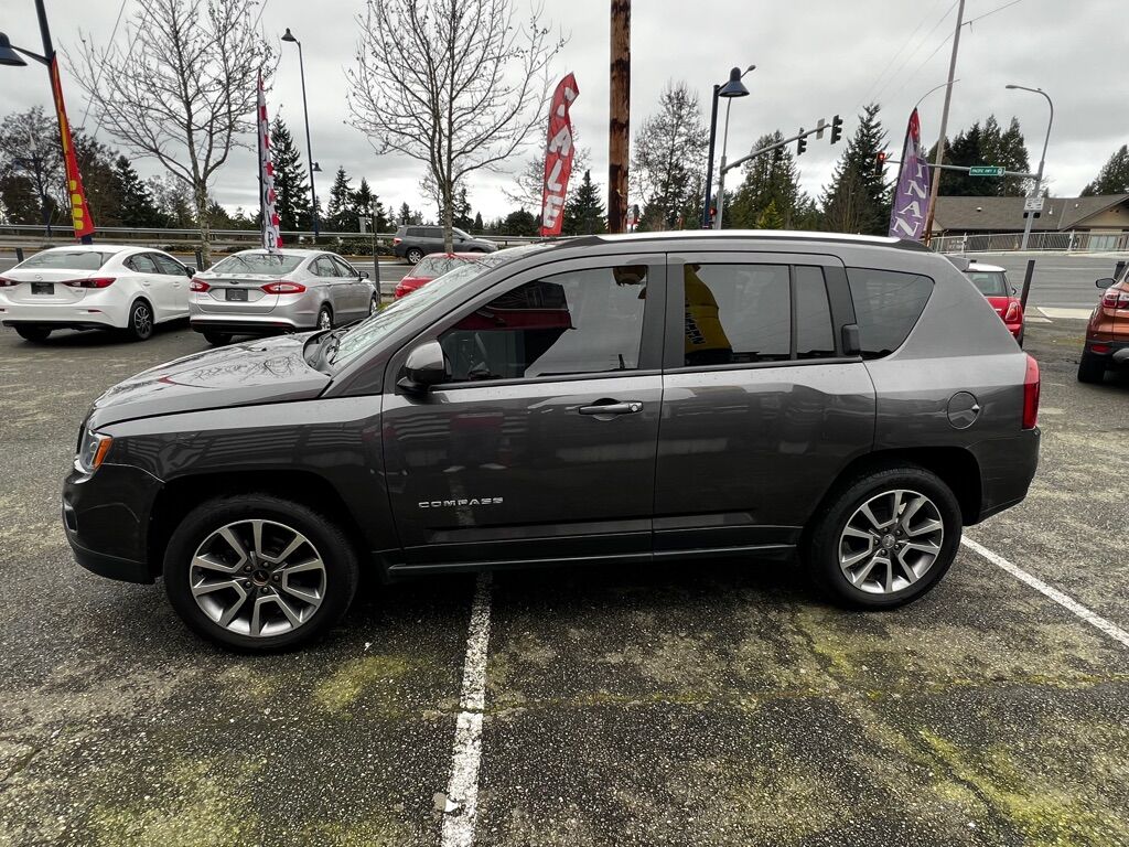 2017 JEEP COMPASS LATITUDE Des Moines WA