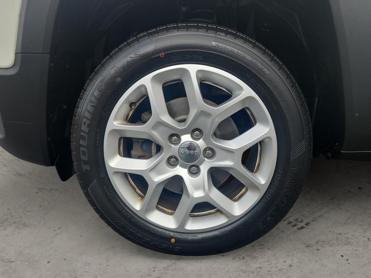 2017 JEEP RENEGADE LATITUDE Latitude Kansas City MO