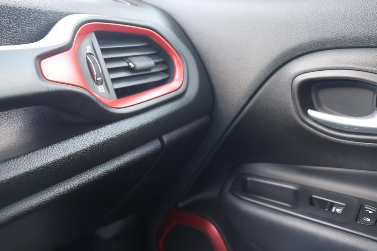 2017 JEEP RENEGADE TRAILHAWK Houston TX