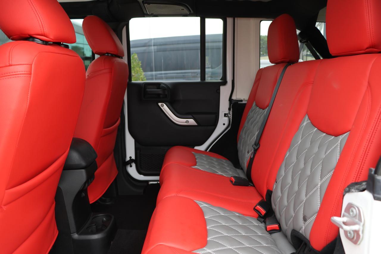 2017 JEEP WRANGLER UNLIMI RUBICON Houston TX