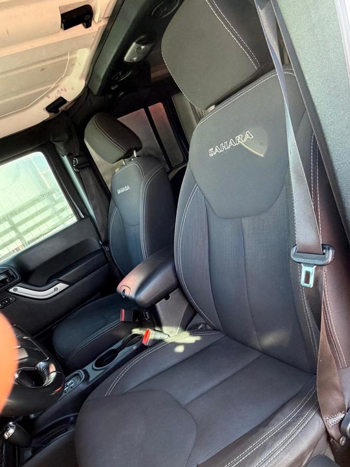 2017 JEEP WRANGLER UNLIMI SAHARA Des Moines WA