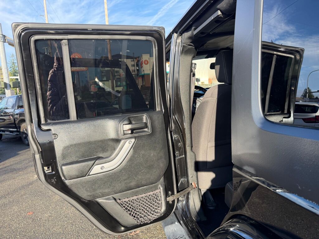 2017 JEEP WRANGLER UNLIMI SAHARA Des Moines WA