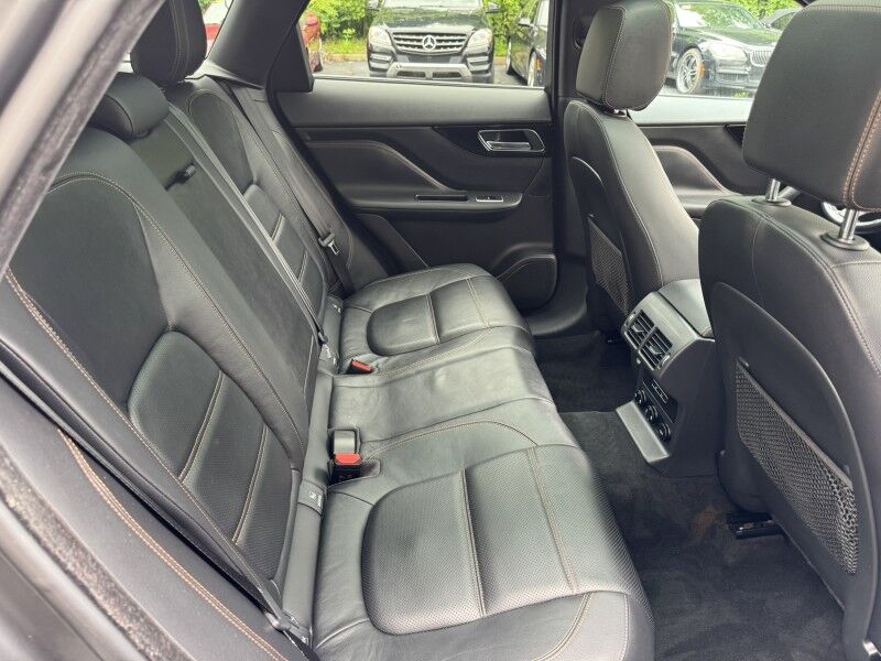 2017 Jaguar F-PACE 20d Prestige Willow Grove PA