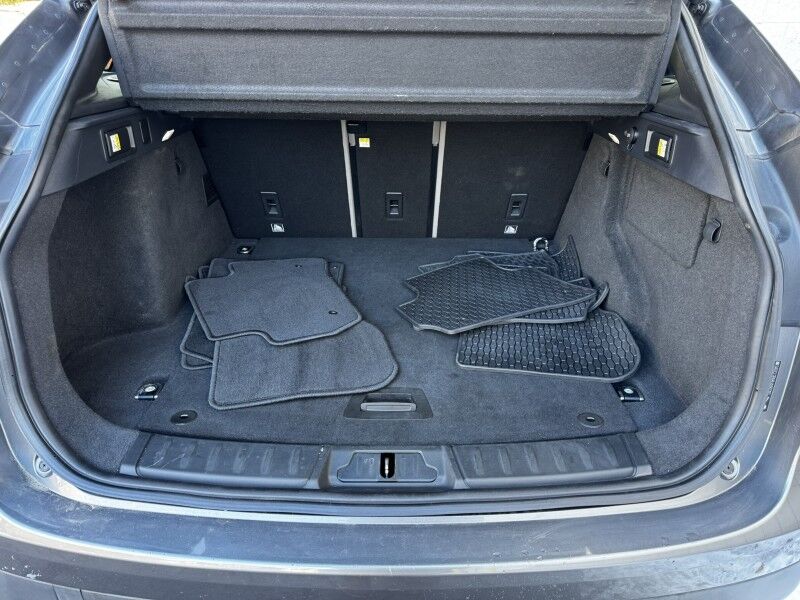 2017 Jaguar F-PACE 20d R-Sport Willow Grove PA