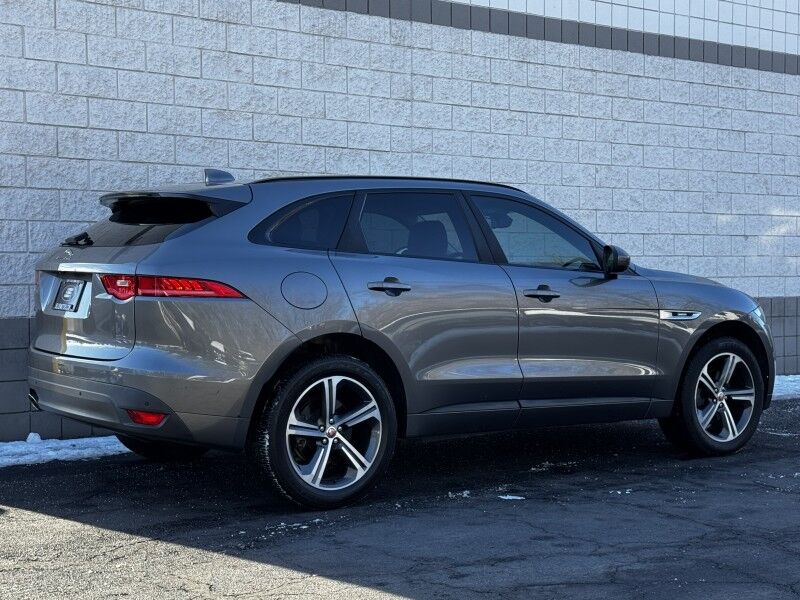 2017 Jaguar F-PACE 20d R-Sport Willow Grove PA
