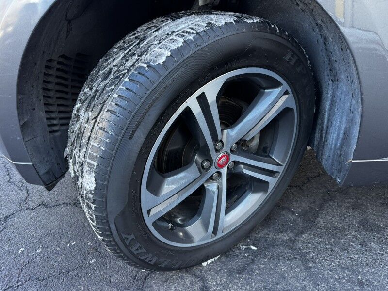 2017 Jaguar F-PACE 20d R-Sport Willow Grove PA