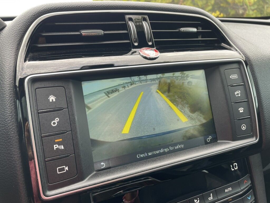 2017 Jaguar F-PACE 35t PRESTIGE~DIESEL~DYNAMIC SUSPENSION~ONLINE FINANCE AND SHIPPING AVAILABLE!! Sarasota FL