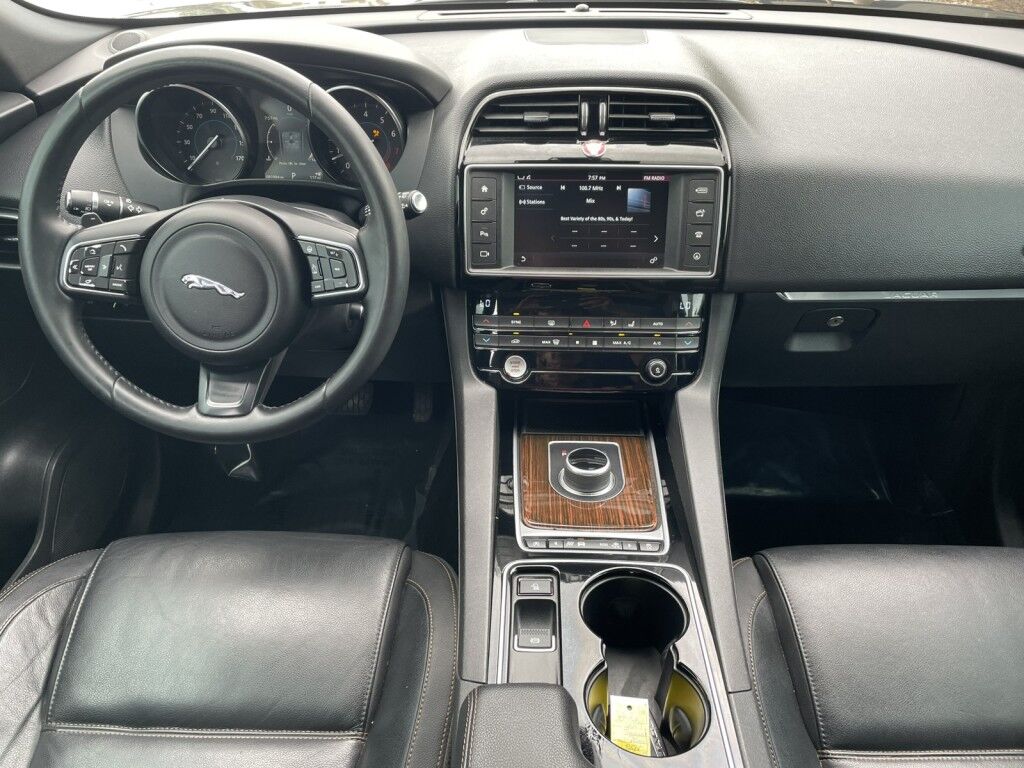 2017 Jaguar F-PACE 35t PRESTIGE~DIESEL~DYNAMIC SUSPENSION~ONLINE FINANCE AND SHIPPING AVAILABLE!! Sarasota FL