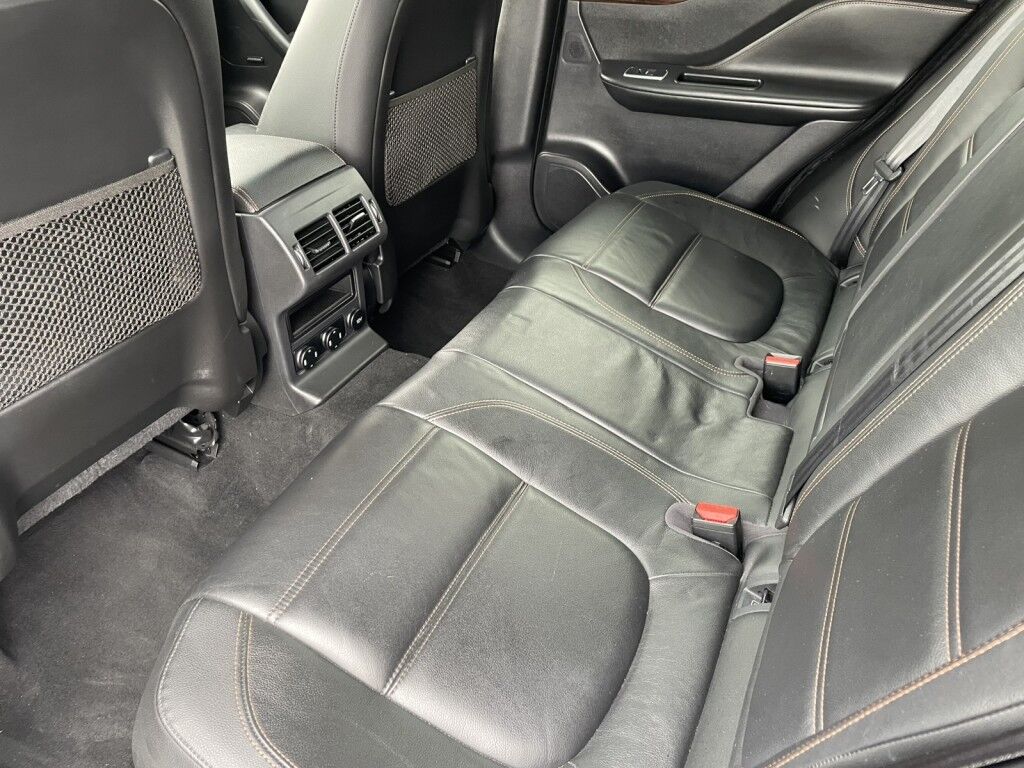 2017 Jaguar F-PACE 35t PRESTIGE~DIESEL~DYNAMIC SUSPENSION~ONLINE FINANCE AND SHIPPING AVAILABLE!! Sarasota FL