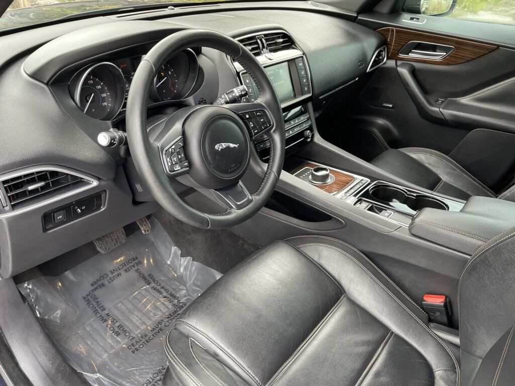 2017 Jaguar F-PACE 35t PRESTIGE~DIESEL~DYNAMIC SUSPENSION~ONLINE FINANCE AND SHIPPING AVAILABLE!! Sarasota FL