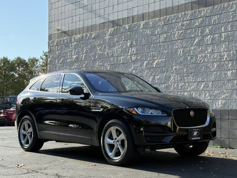 2017 Jaguar F-PACE 35t Premium Willow Grove PA