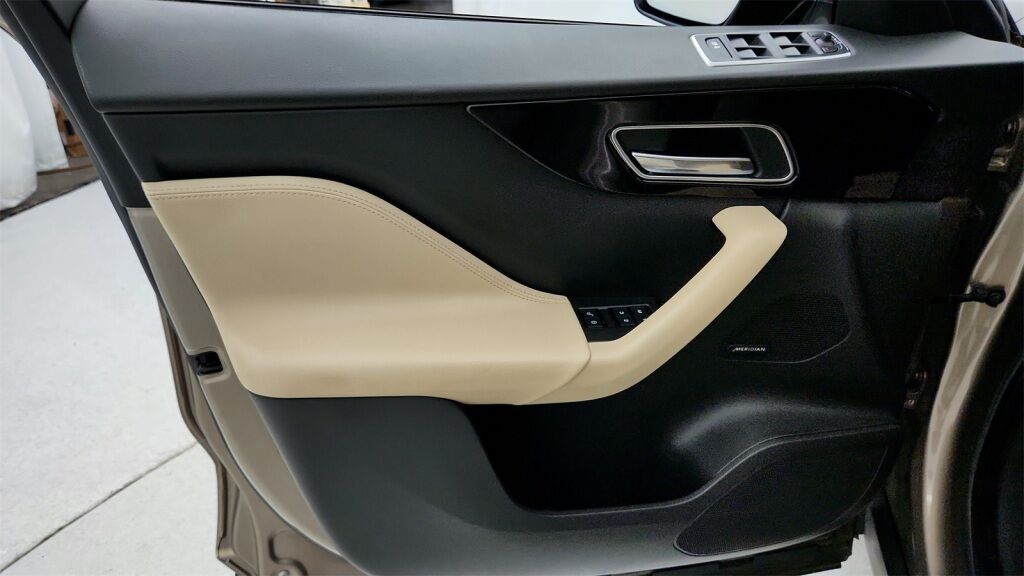 2017 Jaguar F-PACE 35t Premium Laurel MD