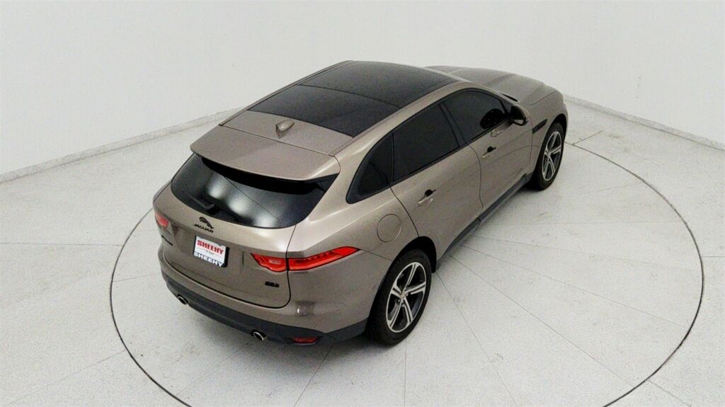 2017 Jaguar F-PACE 35t Premium Laurel MD